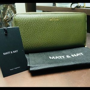 Matt and Nat wallet